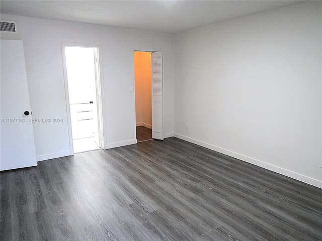 3591 Inverrary Dr # 203, Lauderhill FL 33319 - Lauderhill, FL - Photo 6