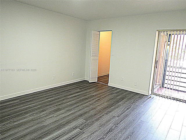 3591 Inverrary Dr # 203, Lauderhill FL 33319 - Lauderhill, FL - Photo 7