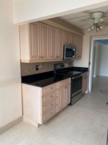 3589 S Ocean Boulevard # 402, South Palm Beach FL 33480 - South Palm Beach, FL - Photo 7