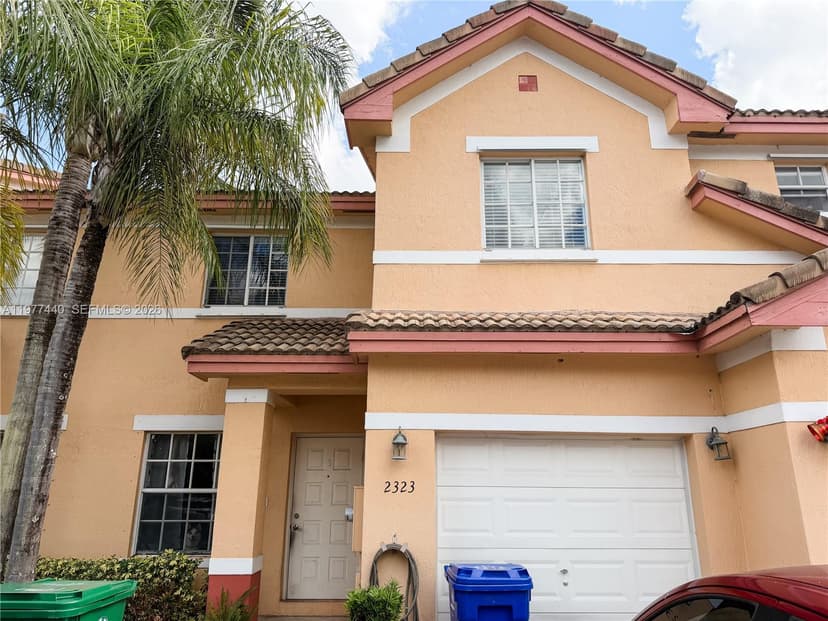 2323 SW 85Way, Miramar FL 33025