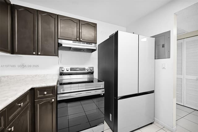 2301 Collins Ave # 802, Miami Beach FL 33139 - Miami Beach, FL - Photo 4