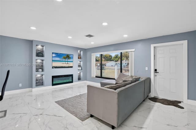 1318 13th St, West Palm Beach FL 33401 - West Palm Beach, FL - Photo 4