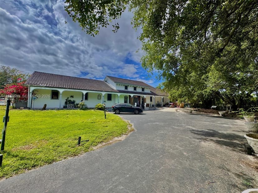 18950 SW 50th St, Southwest Ranches FL 33332