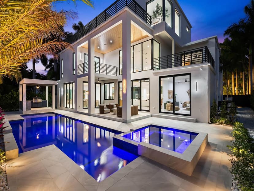 111 Fiesta Way, Fort Lauderdale FL 33301