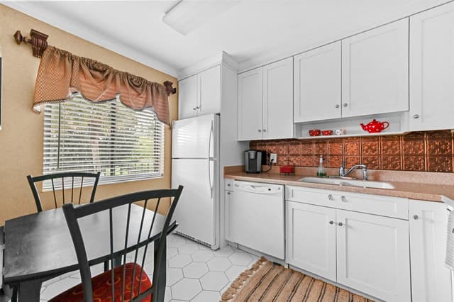 4838 Esedra Court # 206, Lake Worth FL 33467 - Lake Worth, FL - Photo 7