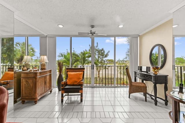 4838 Esedra Court # 206, Lake Worth FL 33467 - Lake Worth, FL - Photo 3