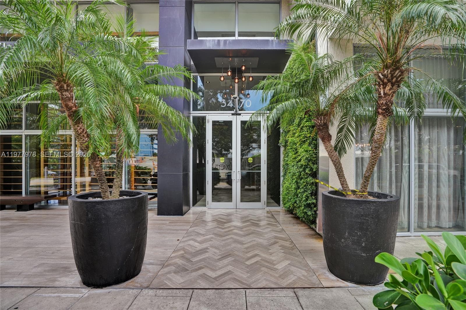 3470 E Coast Ave # H0708, Miami FL 33137