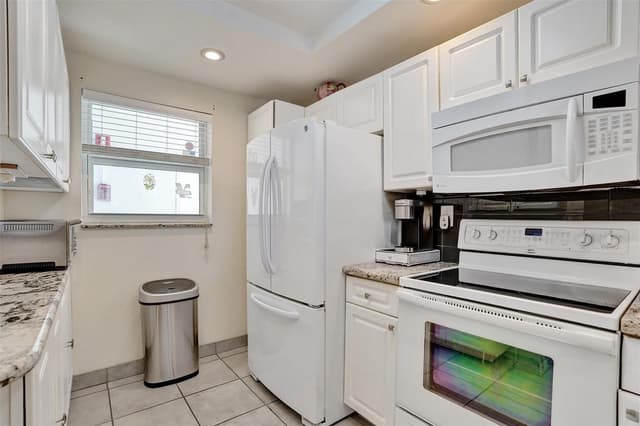1391 S Ocean Boulevard # 309, Pompano Beach FL 33062 - Pompano Beach, FL - Photo 2