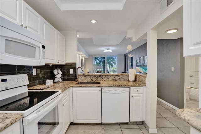 1391 S Ocean Boulevard # 309, Pompano Beach FL 33062 - Pompano Beach, FL - Photo 3