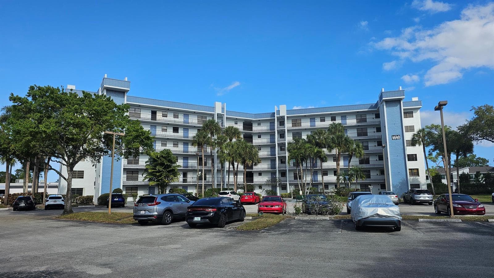 4640 Lucerne Lakes Boulevard W # 303, Lake Worth FL 33467 - Lake Worth, FL - Photo 1