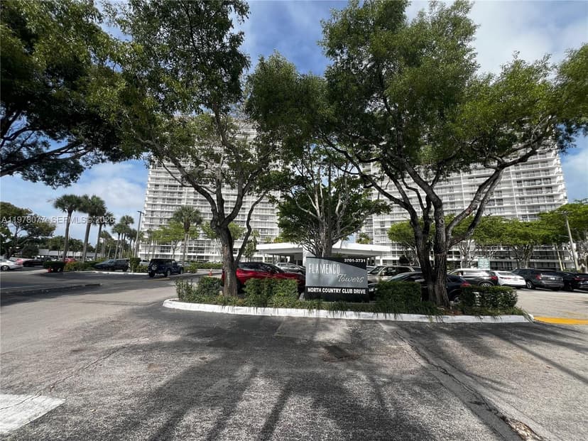 3701 N Country Club Dr # 201, Aventura FL 33180