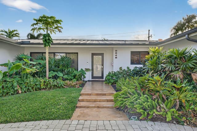 2648 NE 37th Drive, Fort Lauderdale FL 33308 - Fort Lauderdale, FL - Photo 2
