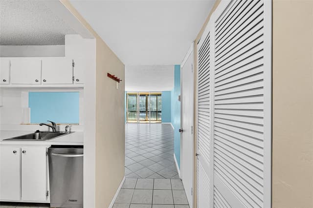 777 S Federal Highway # F206, Pompano Beach FL 33062 - Pompano Beach, FL - Photo 2