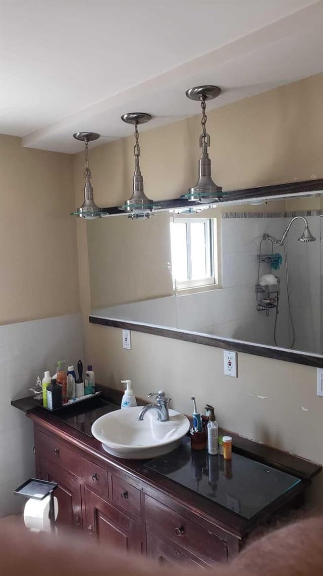 2334 NE 136th Street, North Miami Beach FL 33181 - North Miami Beach, FL - Photo 5