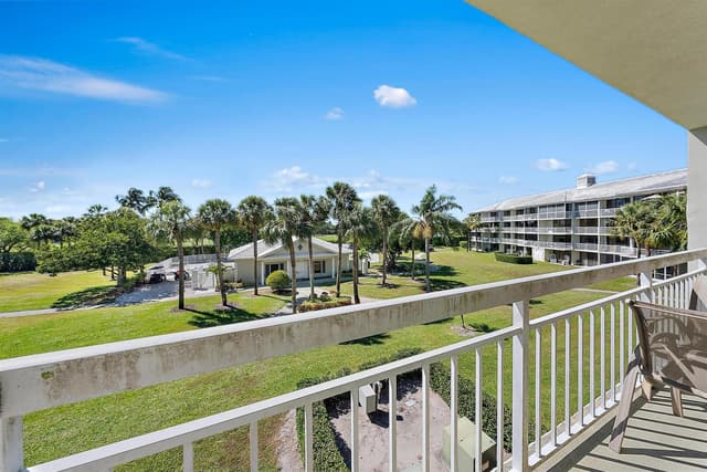 2761 Village Boulevard # 303, West Palm Beach FL 33409 - West Palm Beach, FL - Photo 4