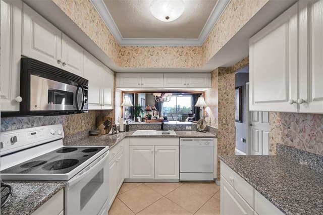 2880 NE 14th Street Causeway # 710, Pompano Beach FL 33062 - Pompano Beach, FL - Photo 5