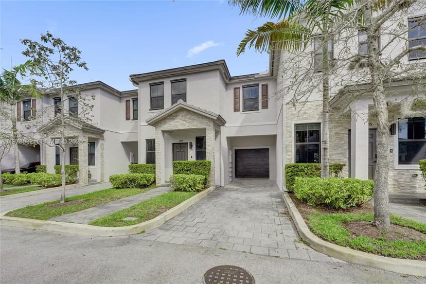 1609 SW 28th St, Fort Lauderdale FL 33315