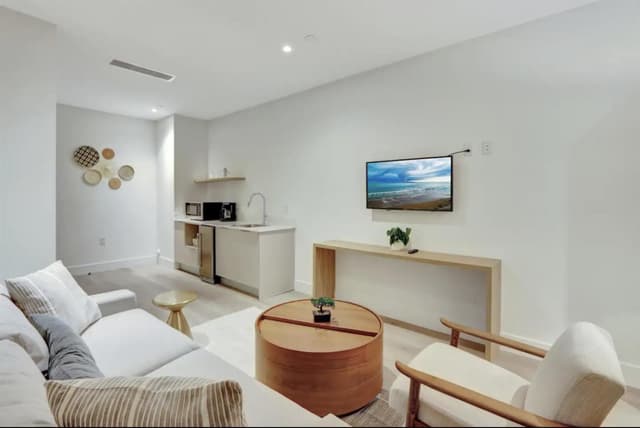 229 SW 9th Street # 201, Miami FL 33130 - Miami, FL - Photo 3