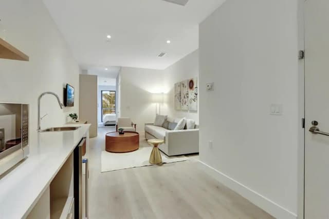 229 SW 9th Street # 201, Miami FL 33130 - Miami, FL - Photo 4