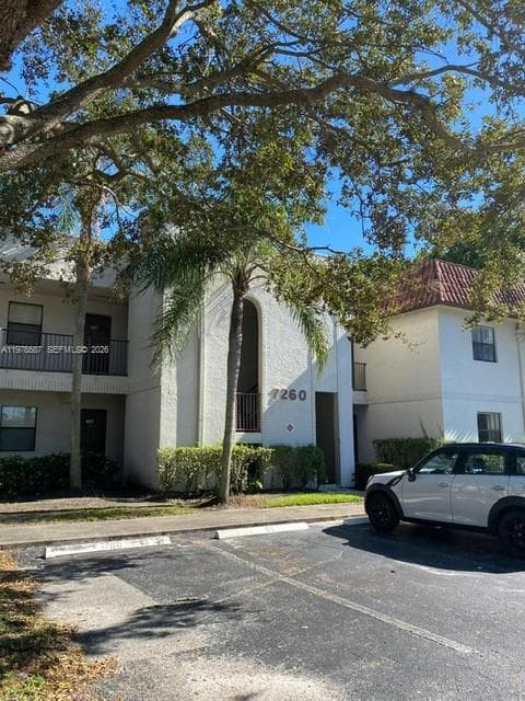 7260 Woodmont Ter # 101, Tamarac FL 33321