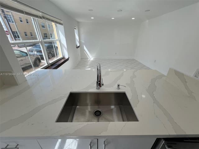 1308 Drexel Ave # 103, Miami Beach FL 33139 - Miami Beach, FL - Photo 7