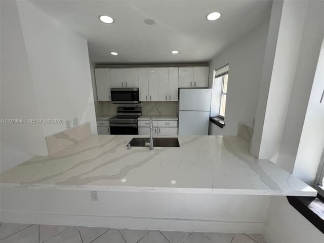 1308 Drexel Ave # 103, Miami Beach FL 33139 - Miami Beach, FL - Photo 5