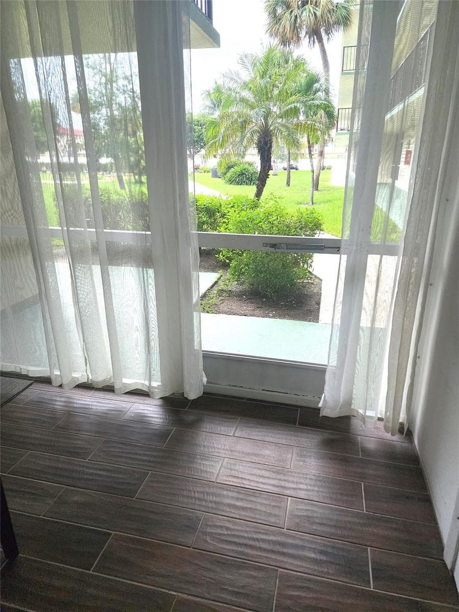 804 SE 7th Street # 101, Deerfield Beach FL 33441 - Deerfield Beach, FL - Photo 1