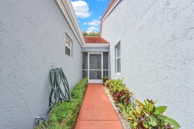 9904 Summerbrook Terrace # B, Boynton Beach FL 33437 - Boynton Beach, FL - Photo 4