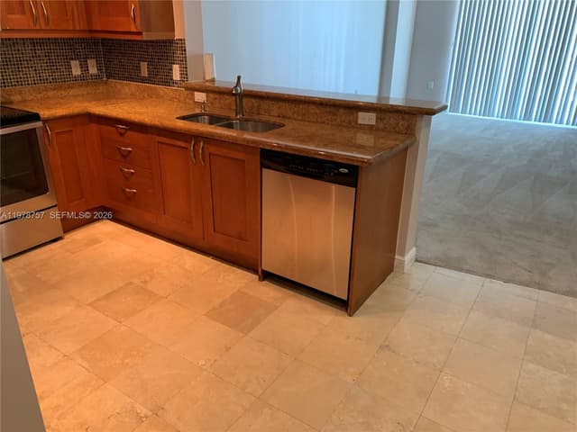 1745 E Hallandale Beach Blvd # 2204W, Hallandale Beach FL 33009 - Hallandale Beach, FL - Photo 5