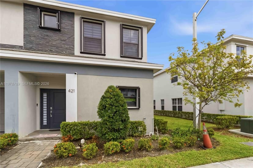 421 NE 1st Dr, Florida City FL 33034