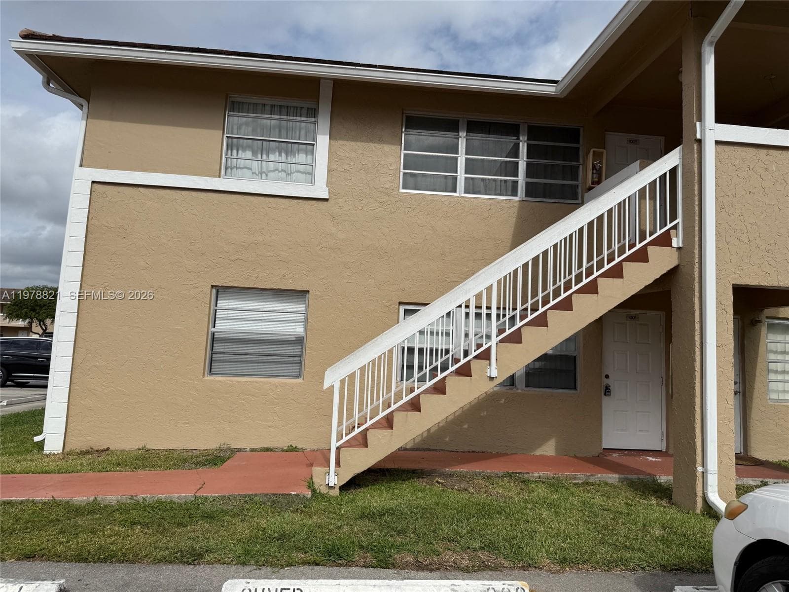 1001 Twin lakes Dr. # D, Coral Springs FL 33071 - Coral Springs, FL - Photo 1