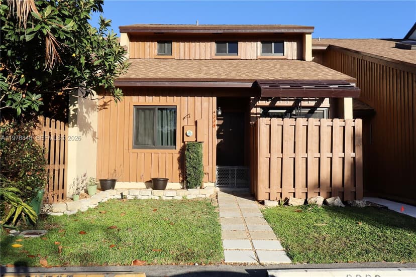 4224 SW 87th Ter, Cooper City FL 33328