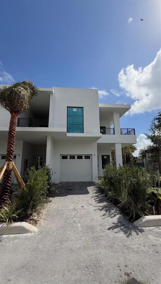 2511 Pierce Street # 2, Hollywood FL 33020
