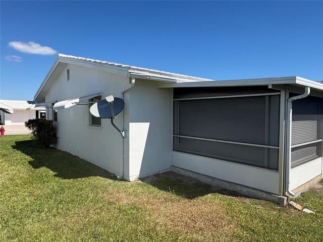 2392 SW 13th Terrace, Boynton Beach FL 33426 - Boynton Beach, FL - Photo 4