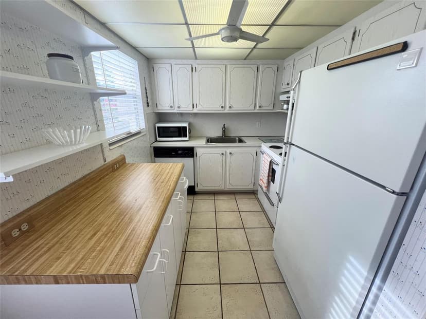 244 Farnham K # 244, Deerfield Beach FL 33442