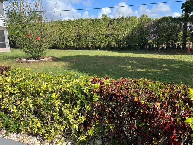 142 Normandy C, Delray Beach FL 33484 - Delray Beach, FL - Photo 2