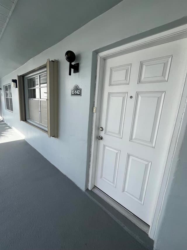 142 Normandy C, Delray Beach FL 33484 - Delray Beach, FL - Photo 5