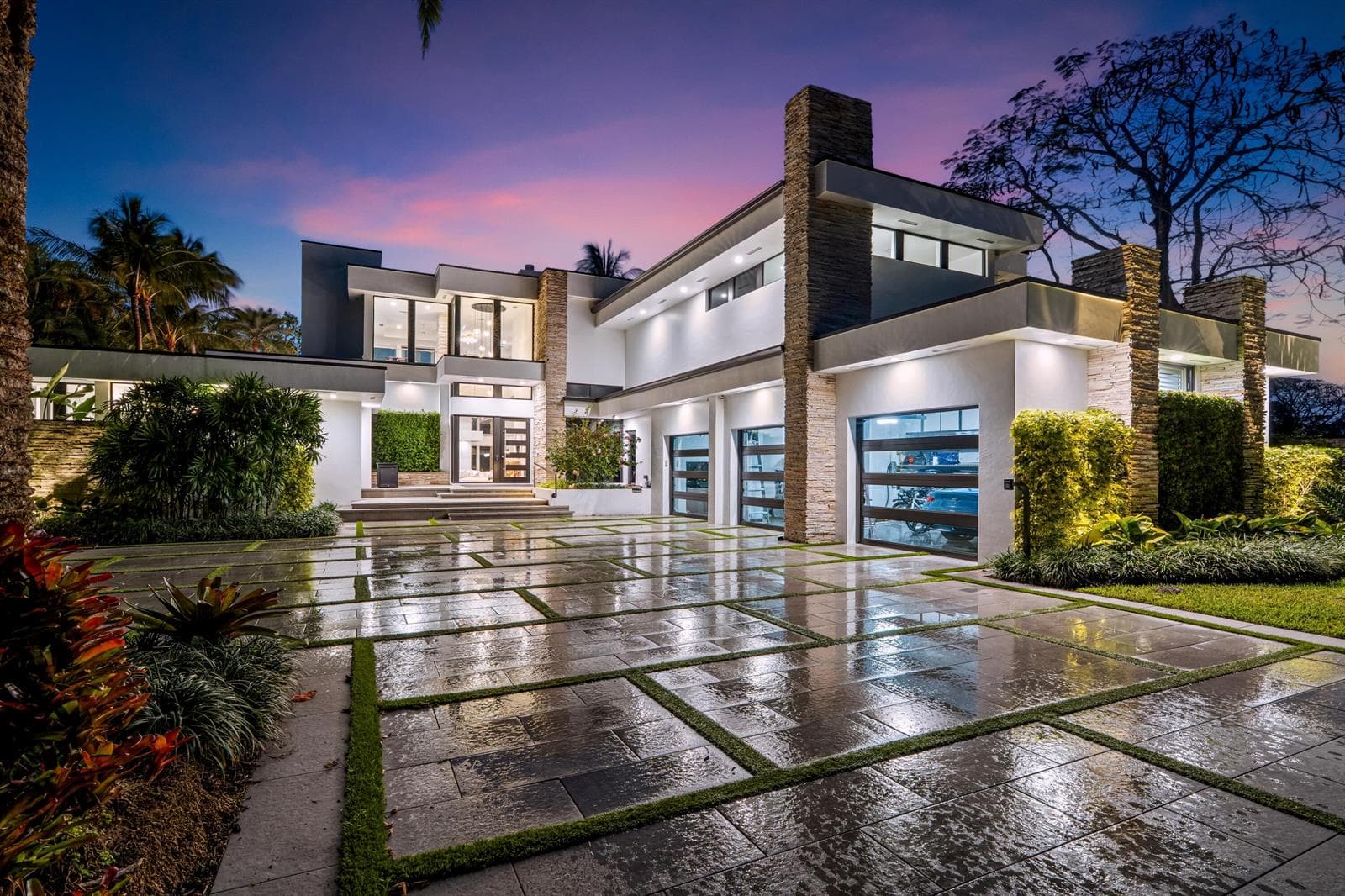 1080 Lake Drive, Delray Beach FL 33444