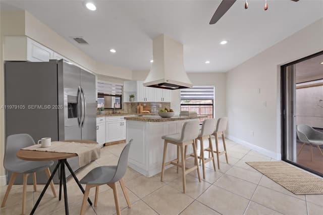 536 SW 88th Ct, Miami FL 33174 - Miami, FL - Photo 5