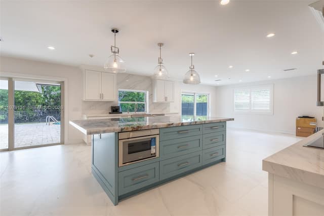 14341 SW 78th Ct, Palmetto Bay FL 33158 - Palmetto Bay, FL - Photo 6
