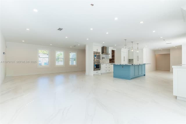 14341 SW 78th Ct, Palmetto Bay FL 33158 - Palmetto Bay, FL - Photo 4