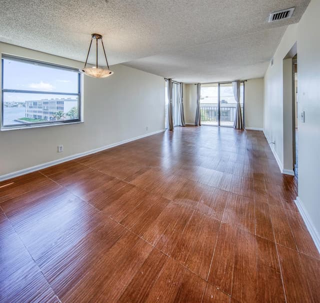890 N Federal Highway # 412, Lantana FL 33462 - Lantana, FL - Photo 2