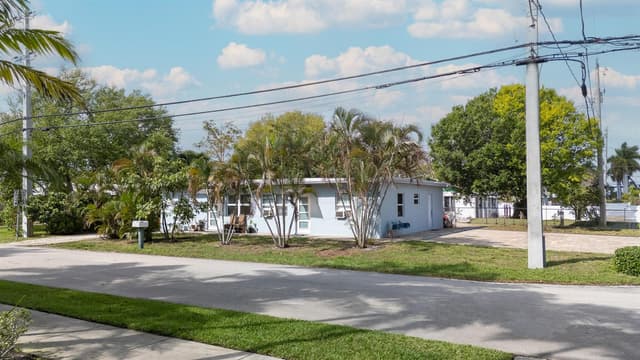 3431 NE 13th Avenue, Oakland Park FL 33334 - Oakland Park, FL - Photo 2