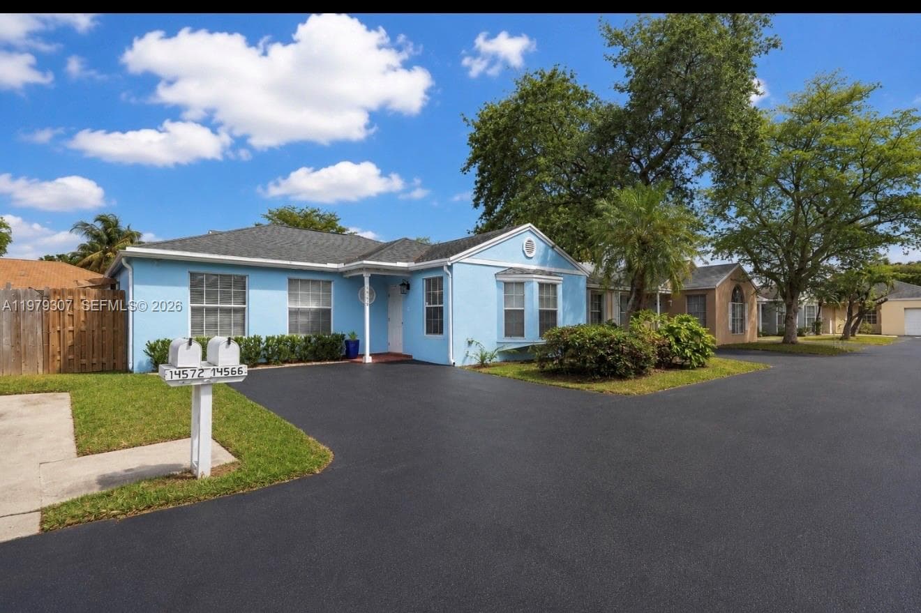 14566 SW 124th Pl, Miami FL 33186