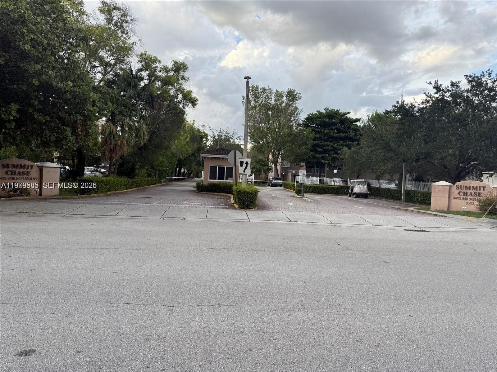 8405 NW 8th St # 304, Miami FL 33126 - Miami, FL - Photo 1