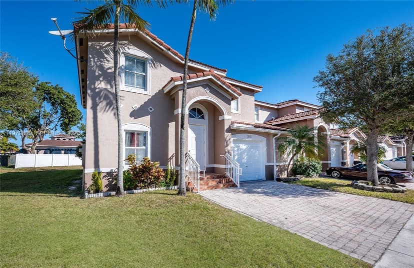 13861 SW 273rd Ter, Homestead FL 33032