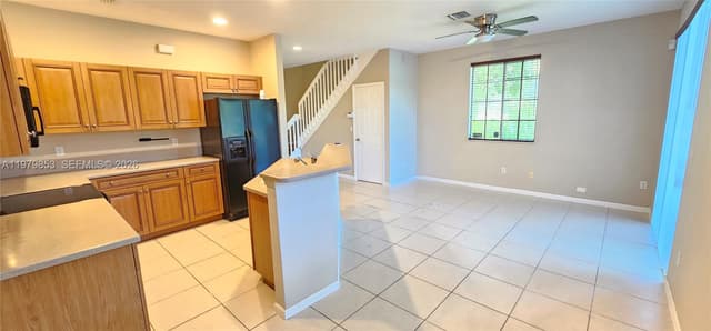 2014 Marsh Harbor Dr, Riviera Beach FL 33404 - Riviera Beach, FL - Photo 2
