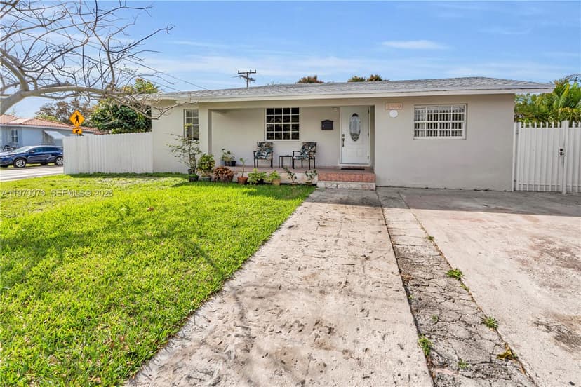 2900 SW 19th St, Miami FL 33145