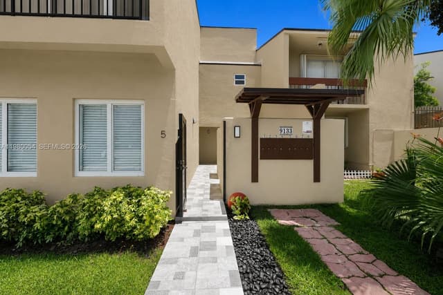 9133 Fontainebleau Blvd # 5, Miami FL 33172 - Miami, FL - Photo 3