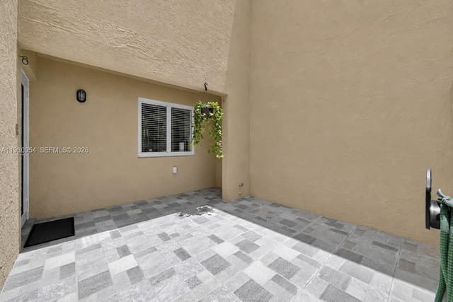 9133 Fontainebleau Blvd # 5, Miami FL 33172 - Miami, FL - Photo 5